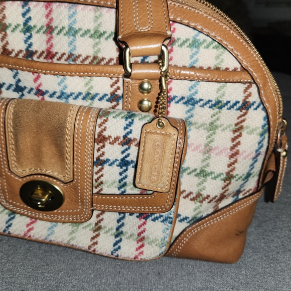 Highly Sought Out Vintage Coach F13390 Tattersall Tweed Satchel - Picture 11 of 12